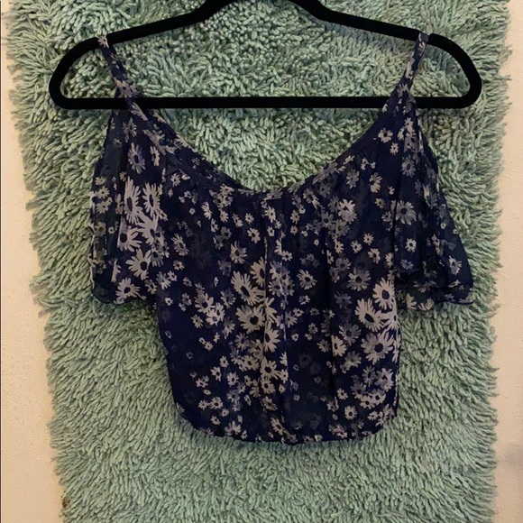 Hollister Floral Cold Shoulder Crop Top - Picture 1 of 3